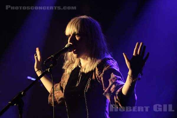 AUSTRA - 2011-12-15 - PARIS - La Maroquinerie - 